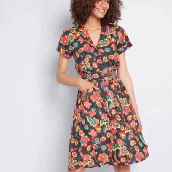 ModCloth Two Piece Top & Skirt Set 70s Flower Print NWT Size 3X & 4X - Picture 1 of 8